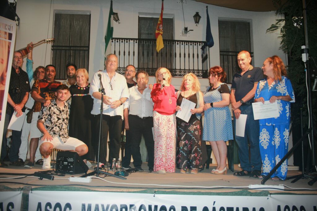 Foto de grupo del certamen