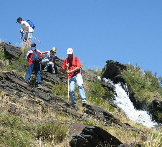 Cascada en la acequia de Calvache